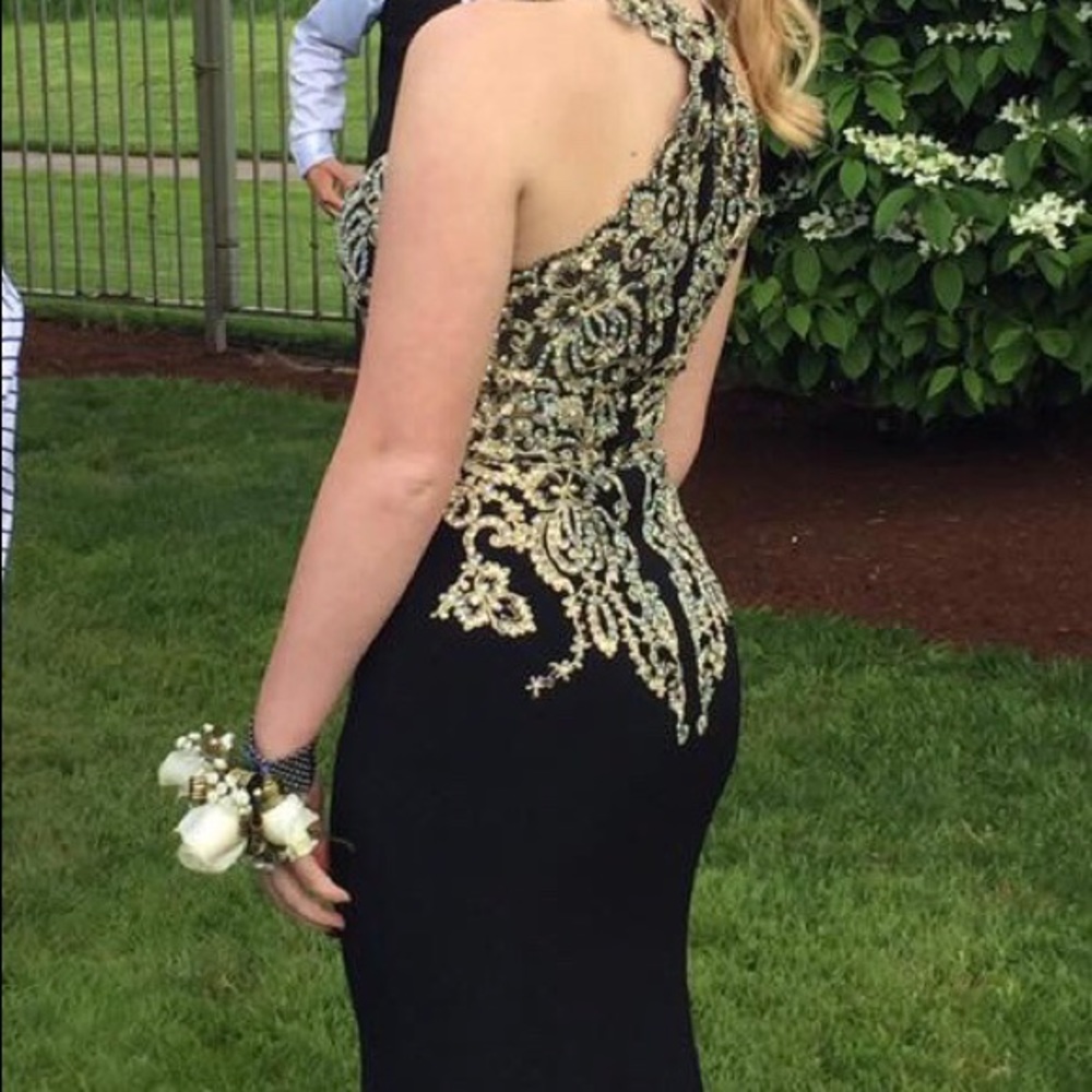 Gorgeous Black & Gold long Gown